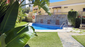 Nuevo con Piscina y Parking en la Playa